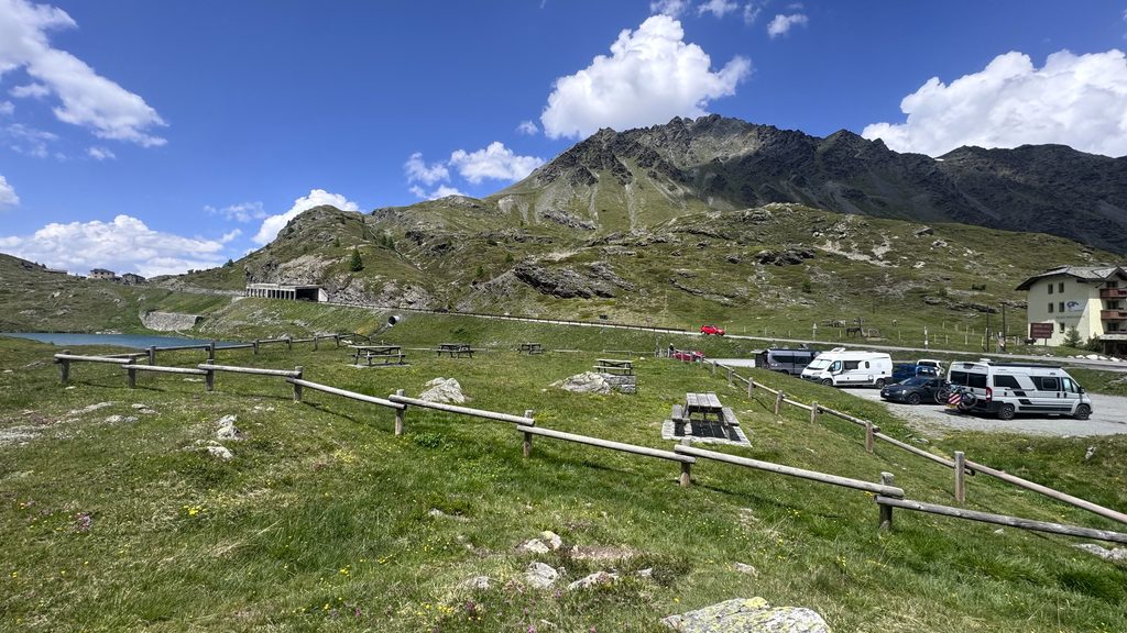 parcheggio passo del foscagno livigno